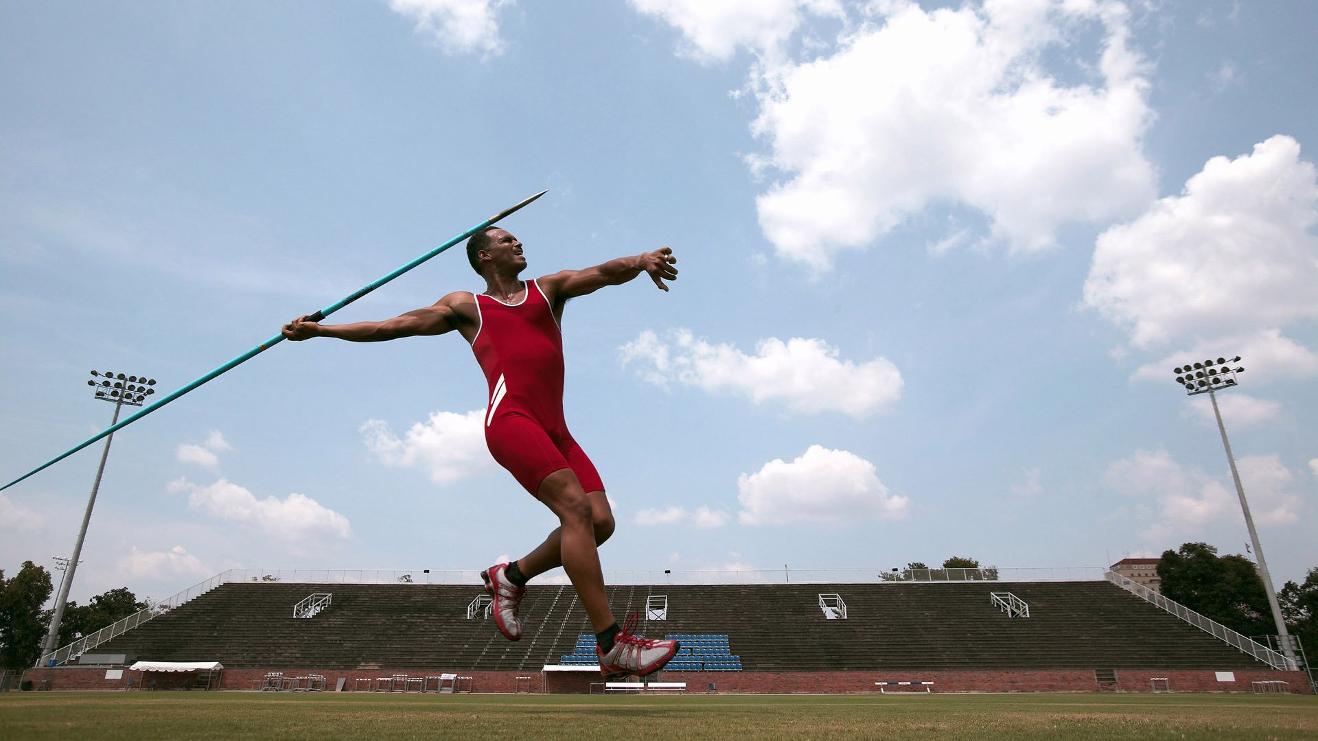 布鲁诺·卡博克洛成为NBA球迷关注焦点，布鲁诺卡波科洛体测数据