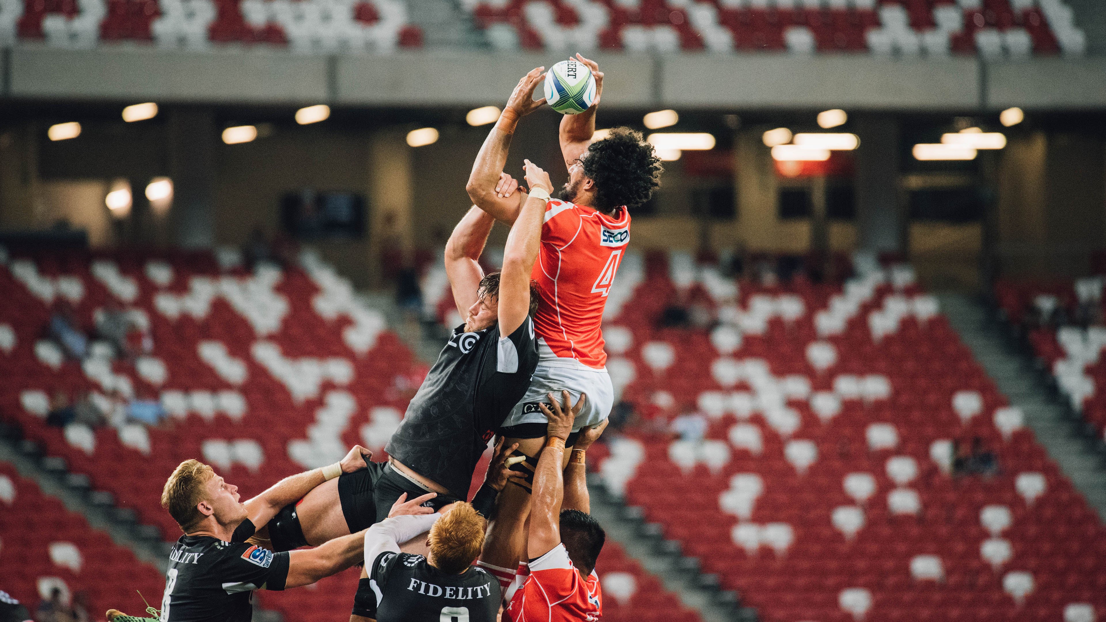 超高速通讯：赛场内的高速网络，超高速的意思